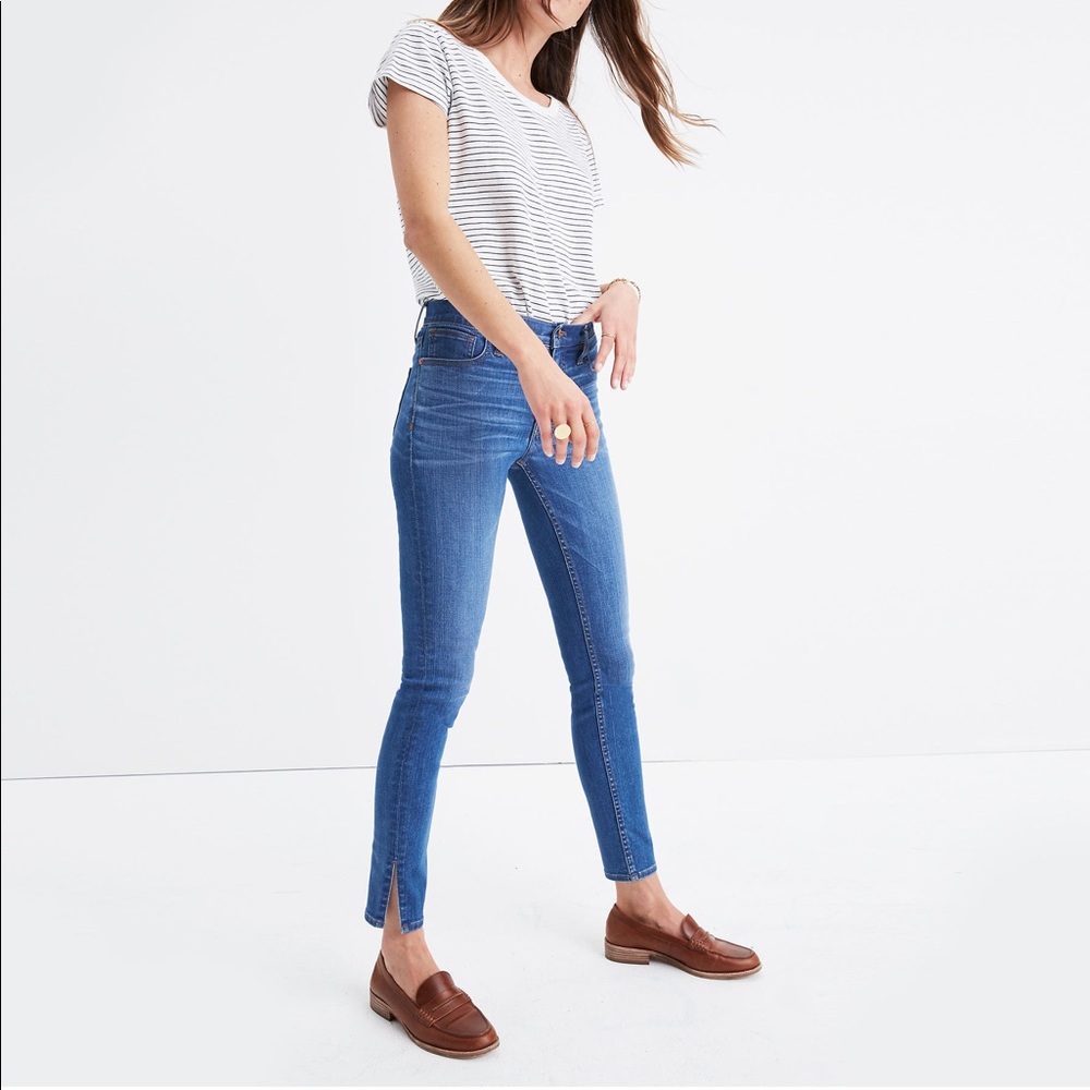9" High-Rise Skinny Jeans in Bonita Wash: Side-Slit Edition